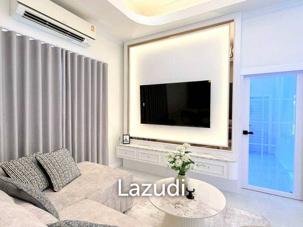picture Newly Renovated Modern Luxury Detached House - 3/22