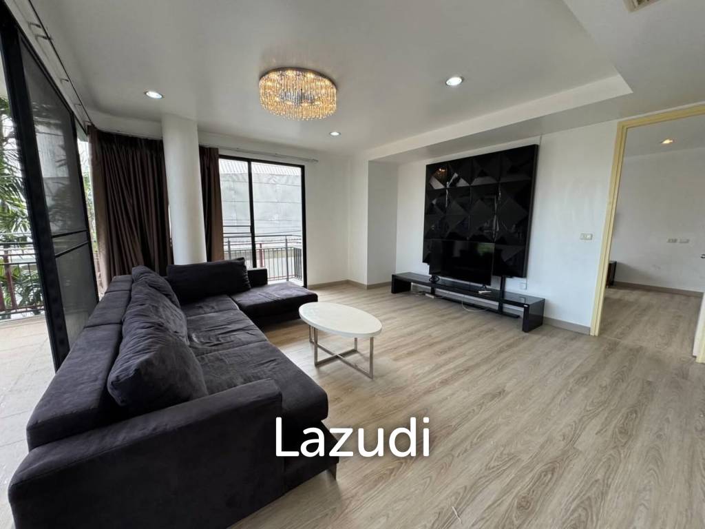 รูป 122 sqm condo at Amanta Ratchada Din Daeng Bangkok - รูปที่ 2/9