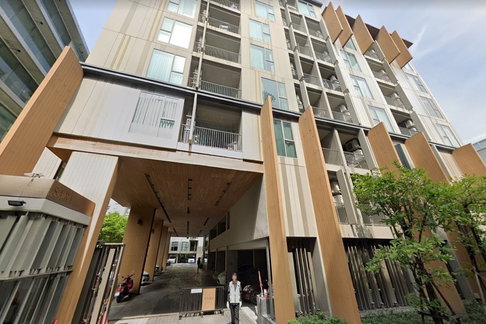A046535 SARI SUKHUMVIT 64
