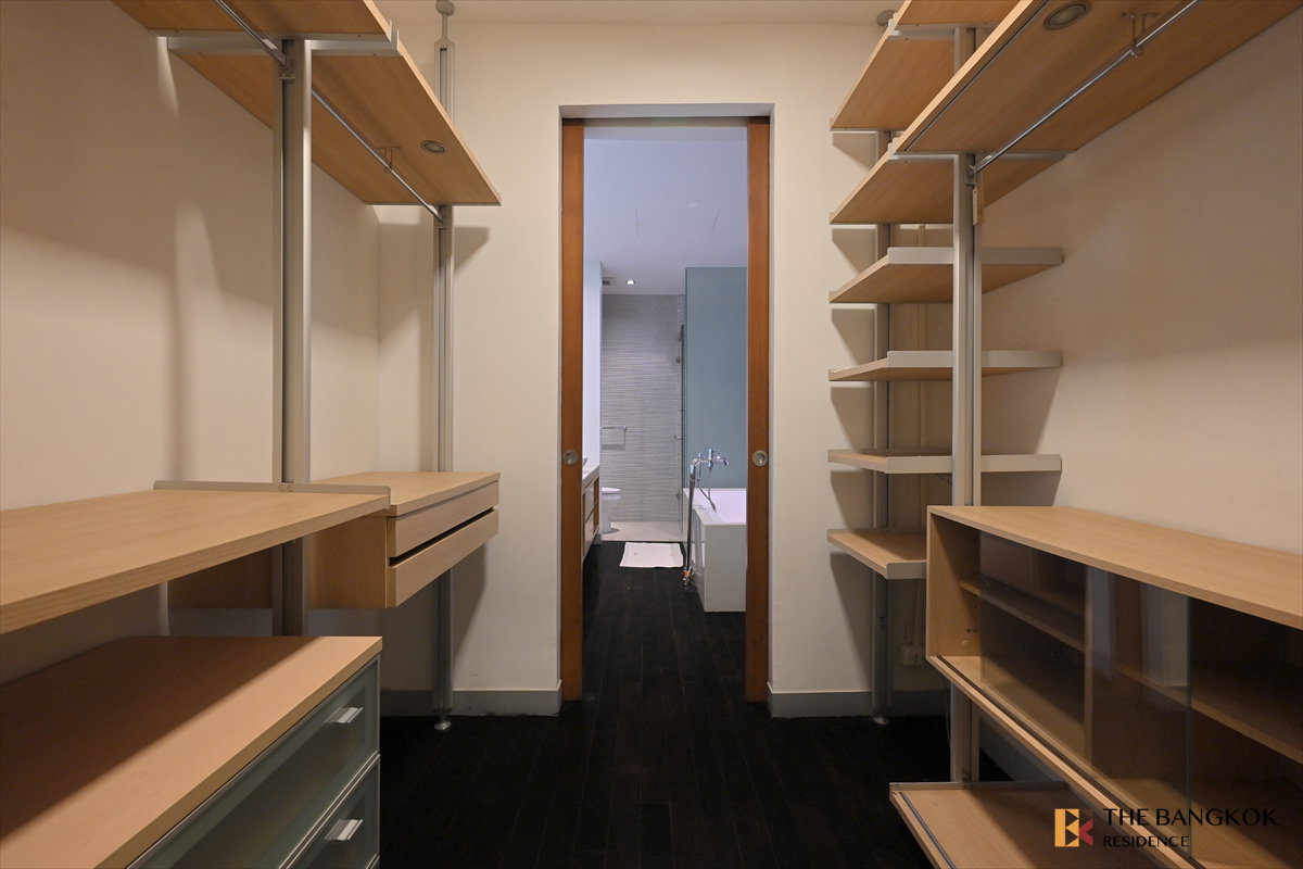 picture ð Domus 16 Spacious 167 sq.m. Luxury Residence with Full-Height Windows and a Large Private Balcony - 10/16