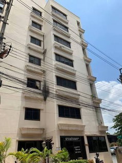 A046448 Metro Place