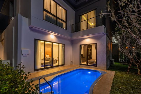ให้เช่า PALM SPRINGS PRIVATO Modern Luxury Pool Villa ระดับ Hi-End พร้อมเข้าอยู่ ดีไซน์เรียบหรู เน้นความเป็นส่วนตัว RH-24
