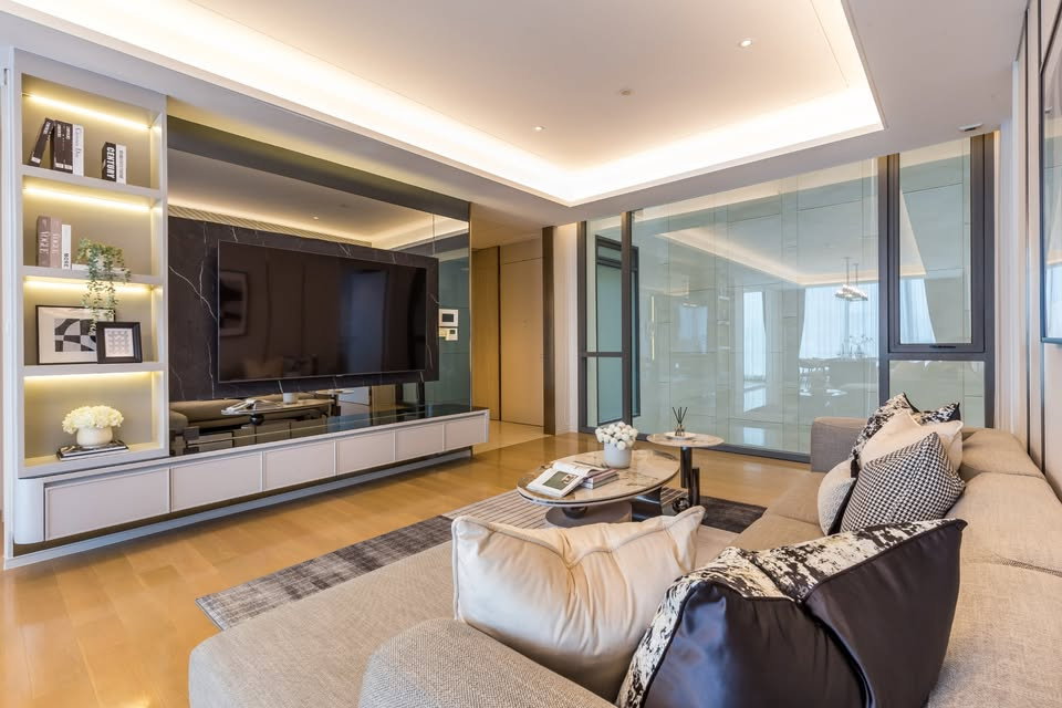 picture ST691/[For Rent] Baan Sindhorn Langsuan - 8/17