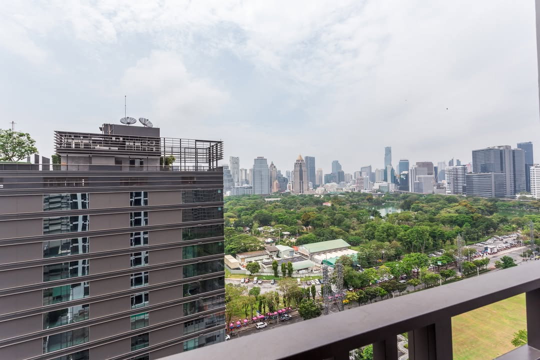 รูป ST687/[ให้เช่า] มิวนิค หลังสวน (Muniq Langsuan) - รูปที่ 12/24