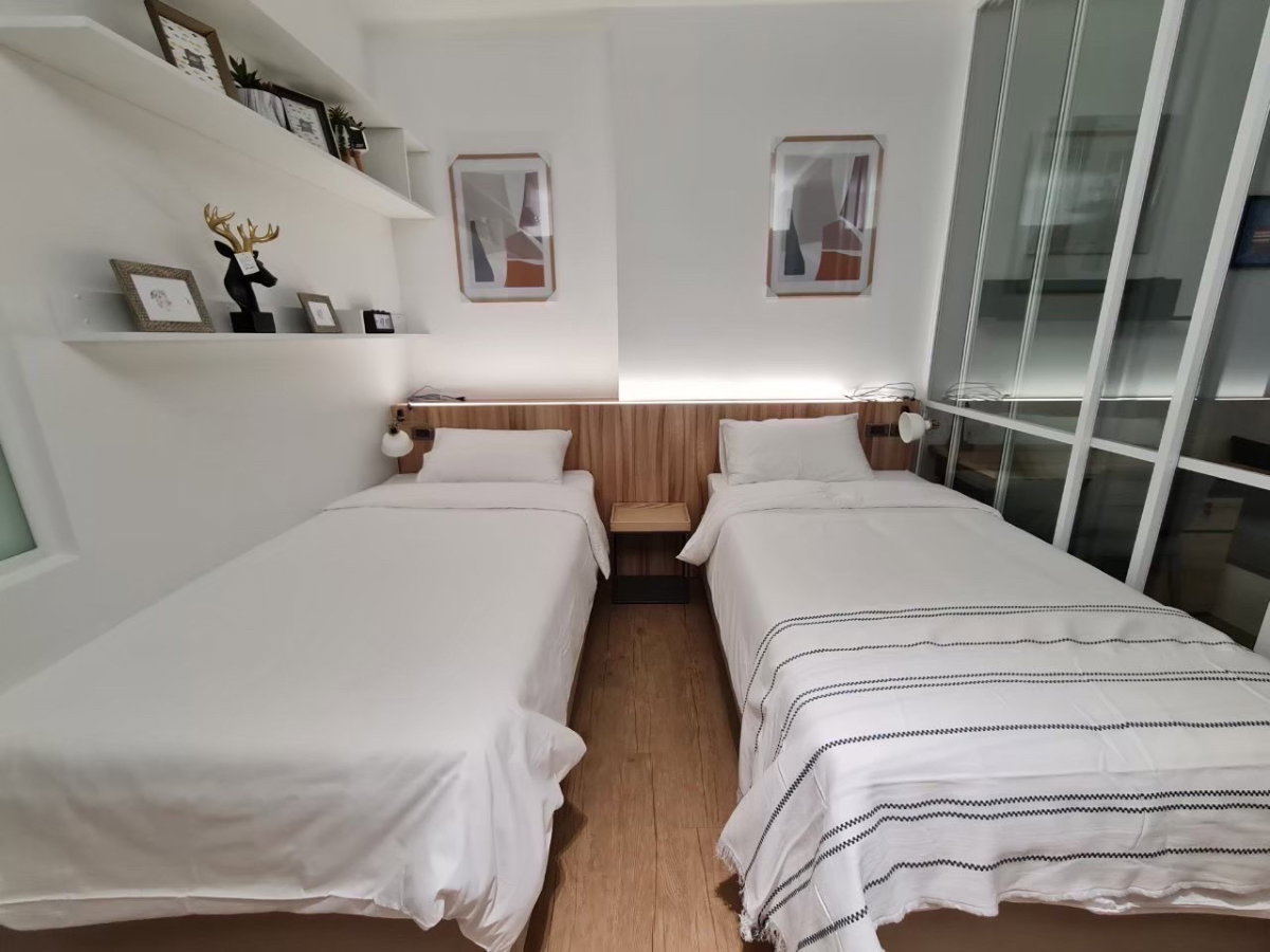 ถูกมาก ห้องสวย !! Triple Y Residence: 35 ตร.ม  ติด  Mrt  สามย่าน วิวเมือง
