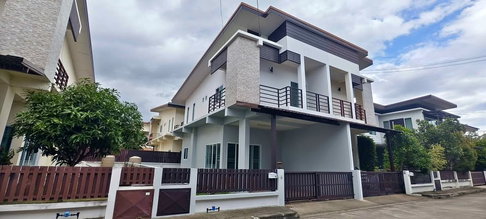 [URGENT SALE!] Stunning Semi-Detached House in Boonfah Grand Home 2 – Near New San Kamphaeng Road