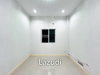 listing thumbnail image 36