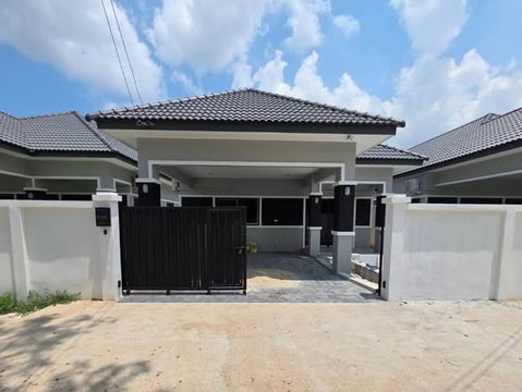 🔥 ขาย จี ซุปเปอร์เรีย โฮมสเตย์ (G Superior Homestay) บ้านพร้อมสระว่ายน้ำส่วนตัว พร้อมเข้าอยู่ เฟอร์นิเจอร์และเครื่องใช้ไฟฟ้าครบ