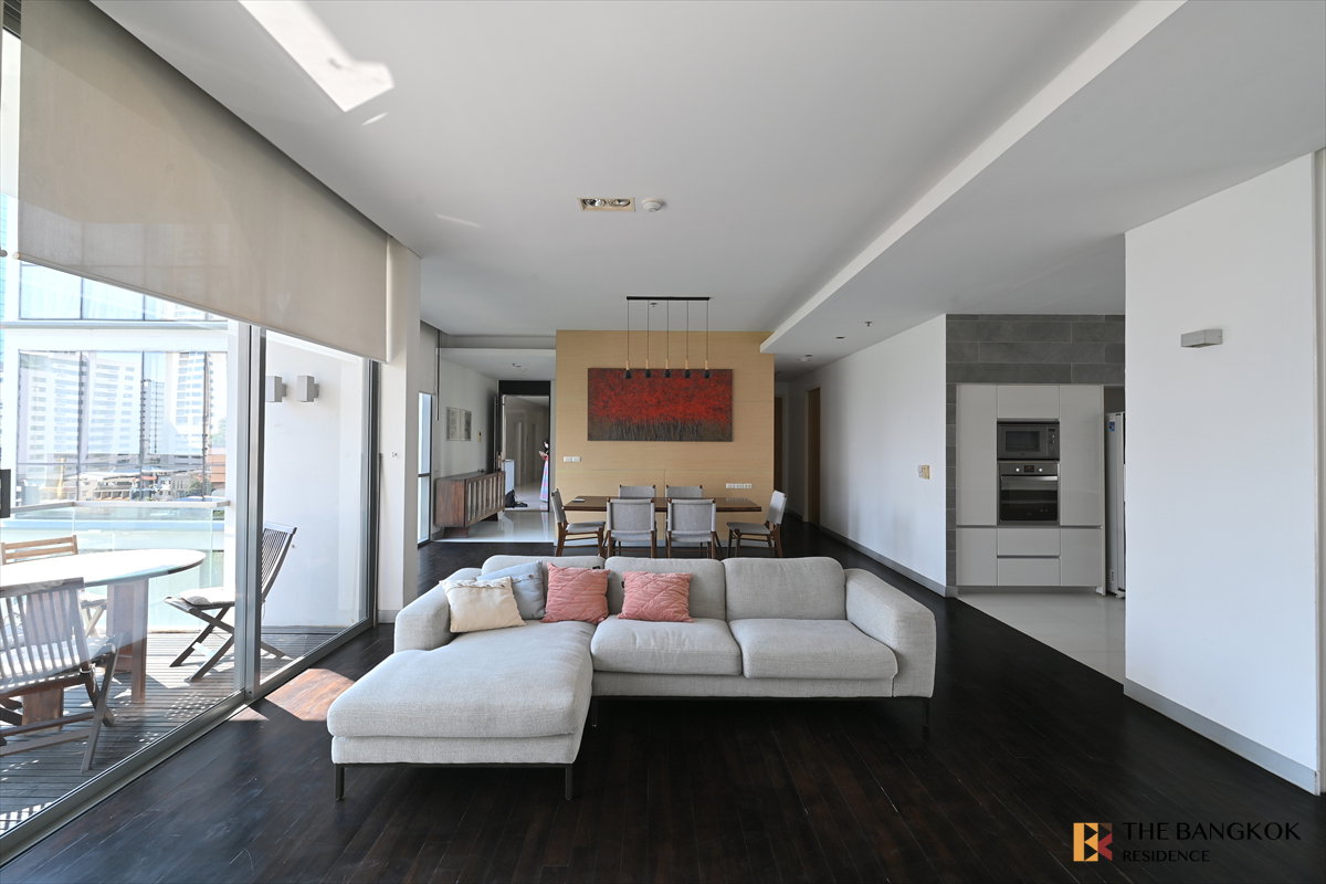 picture ð Domus 16 Spacious 167 sq.m. Luxury Residence with Full-Height Windows and a Large Private Balcony - 15/16