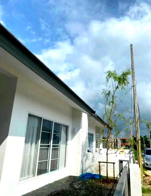 บ้านเดี่ยว ม.พายัพวิทยาเขตแก้วนวรัฐ : ขายบ้านสร้างใหม่ ในตำบลสันปูเลย อำเภอดอยสะเก็ด จังหวัดเชียงใหม่ บ้านพร้อมเฟอร์นิเจอร์ครบ (H524) T.0946511456