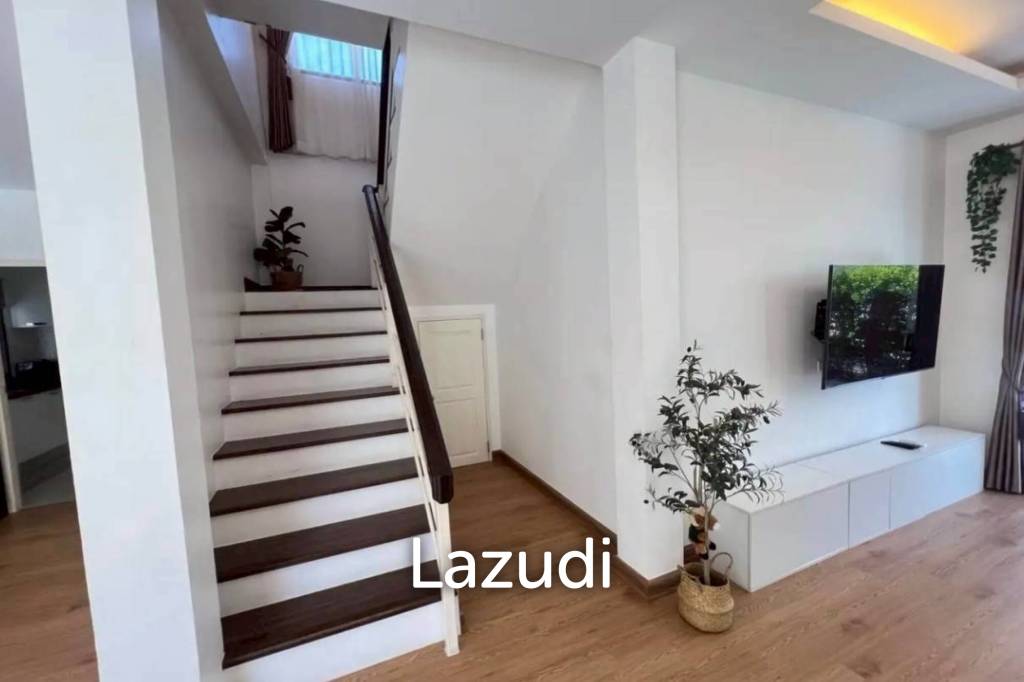 รูป บ้านเดี่ยว 2 ชั้น สไตล์โมเดิร์น ที่อุไรวัน แกรนด์ วิลล่า พัทยา - รูปที่ 8/30