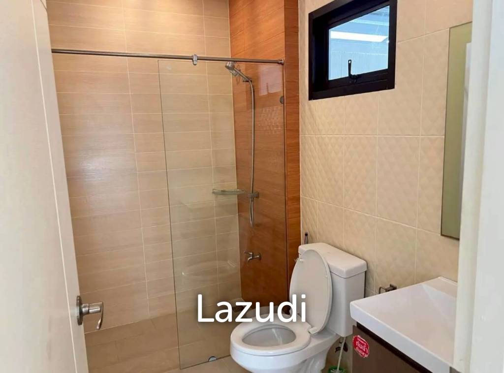 รูป บ้านเดี่ยว 2 ชั้น สไตล์โมเดิร์น ที่อุไรวัน แกรนด์ วิลล่า พัทยา - รูปที่ 22/30