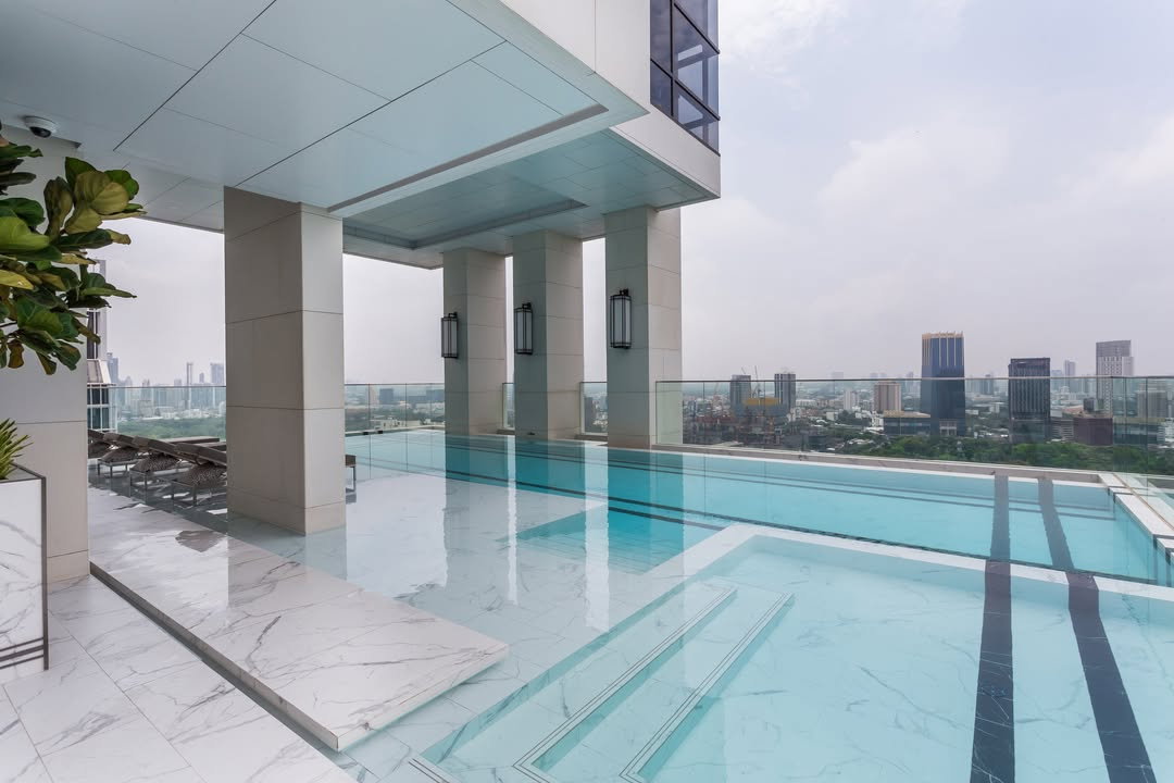 รูป ST687/[ให้เช่า] มิวนิค หลังสวน (Muniq Langsuan) - รูปที่ 10/24