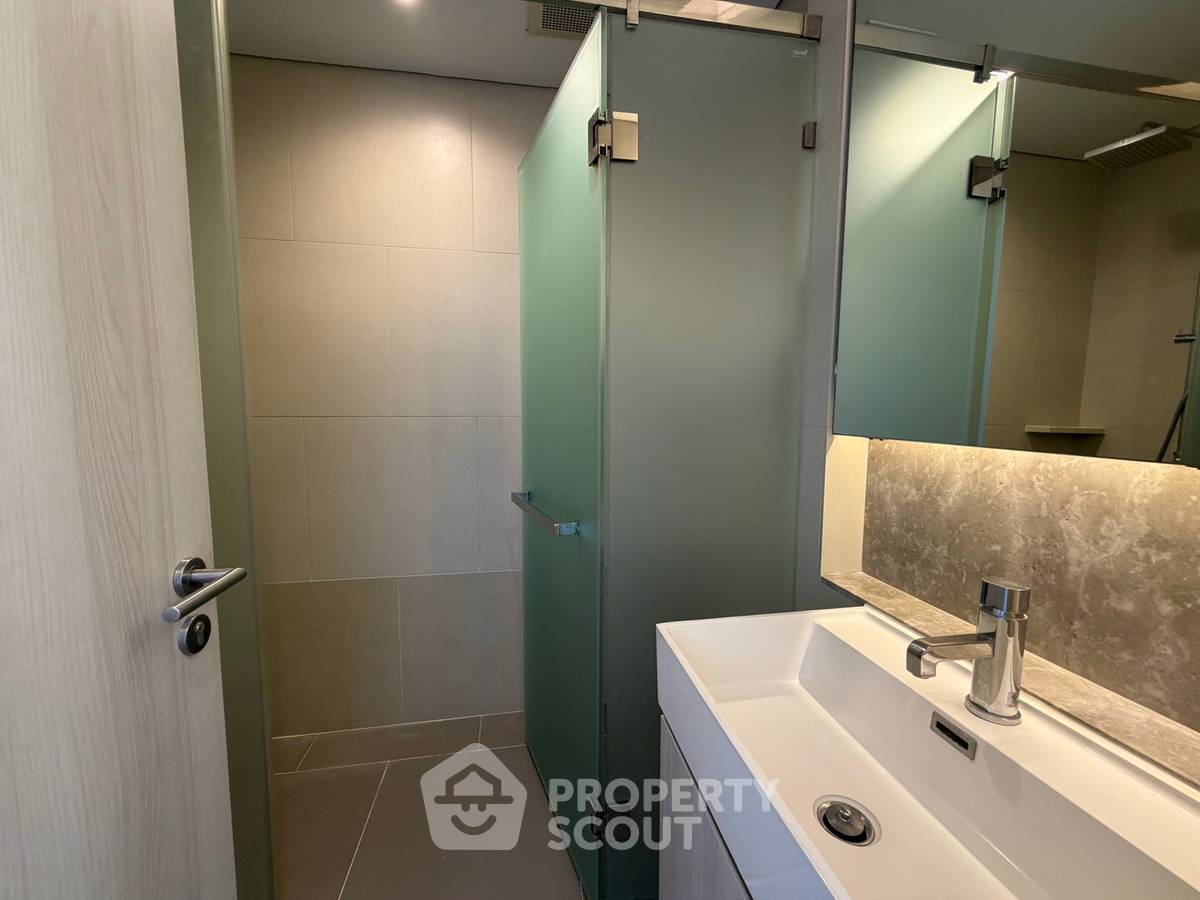 รูป คอนโด 2 ห้องนอน The Lumpini 24 ชั้น 14 ขนาด 55 ตร.ม. ใกล้ BTS พร้อมพงษ์ (ID 514073) - รูปที่ 17/22