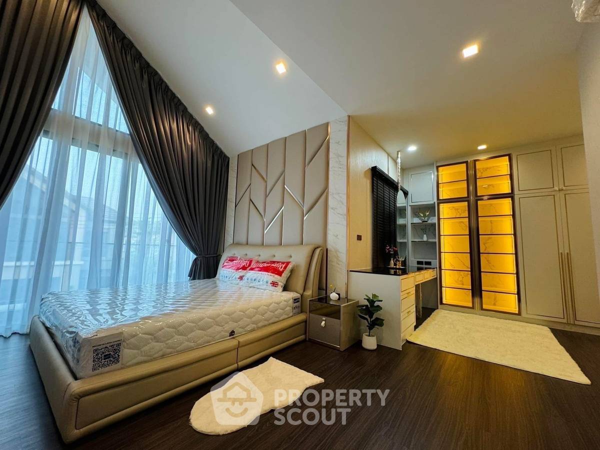 รูป บ้านเช่า 3 ห้องนอน โครงการบางกอก บูเลอวาร์ด รามอินทรา-วัชรพล โอเงิน สายไหม (ID 3069898) - รูปที่ 10/10