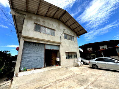 Factory for rent Rama 2 Road : Factory for rent 300sqm. Suksawat30 please add line paolin1