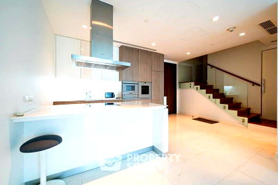 Condos for sale : 2-BR Condo For Sale, 185 Rajadamri, 400m to BTS Ratchadamri (ID 2649759)