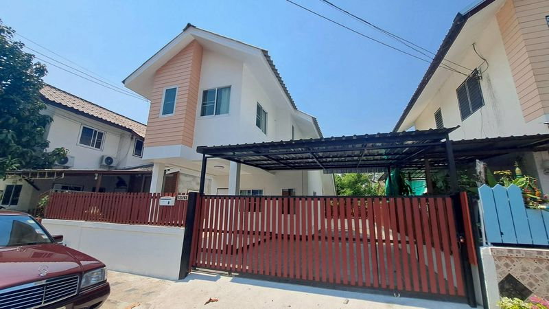 รูป รีโนเวทใหม่ทั้งหลัง! บ้านขวัญเวียง สันกำแพง ราคาหลักล้านต้นๆ 🏡✨ - รูปที่ 1/17