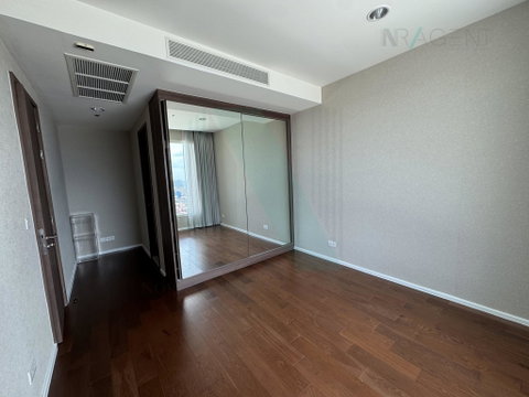 🔺 For Rent Condo MENAM RESIDENCES Building 1, Floor 22,2 bed room, Room size 99 sqm