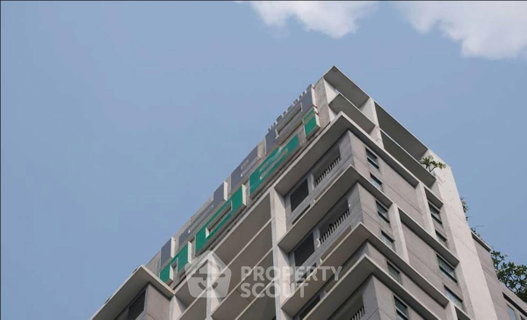 High-Floor 2-BR 54 Sqm Condo For Sale at Ideo Mobi Rama 9, MRT Phra Ram 9 200m (ID 3074055)