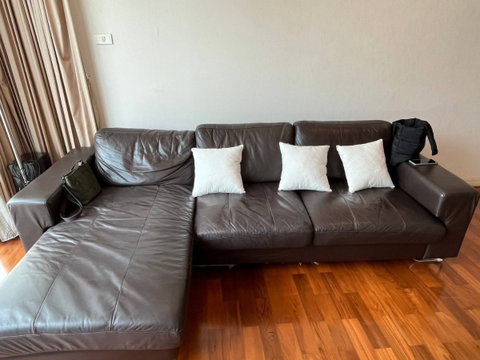 Baansiri twentyfour 100sqm.2 bed 2 bath 50,000- please add line paolin1