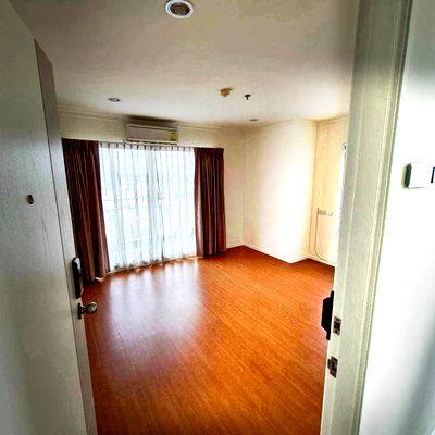 ขายคอนโด : 🏡✨ ขายคอนโด ลุมพินี พาร์ค รัตนาธิเบศร์  💎 ห้องมุม ขนาดใหญ่🏚️