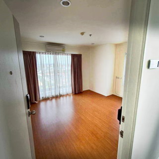 🏡✨ Condo for Sale: Lumpini Park Rattanathibet  💎 Large Corner Unit🏚️