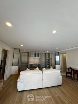 2-BR Condo For Rent, Supalai Place Sukhumvit 39, 135 Sqm Near BTS Phrom Phong (ID 3075023)
