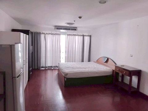 OMG3208  สตูดิโอ กว้าง + ห้องโล่ง + ย่านสาทร พระราม3 + เช่าถูก @ [ โมเดิร์นโฮม ทาวเวอร์ ] ว่างแล้ว 12 ก.ค. 69