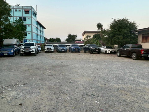 ให้เช่าบ้านและที่ดิน 1ไร่เศษ ไกล้เกษตร ลาดปลาเค้า เช่าถูก 40000 แอทไลน์ paolin1