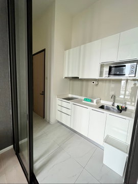 ขายคอนโด Chewathai Residence Asoke