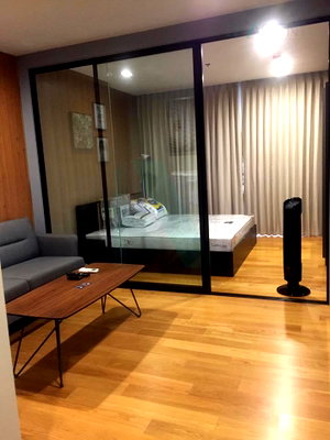 Condos for rent : For Rent Condo NOBLE REVO SILOM Building 1, Floor 27,1 bed room, Room size 34.00 sqm