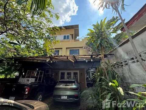 7 Bedroom House for sale in Thanon Nakhon Chaisi, Bangkok 6543152