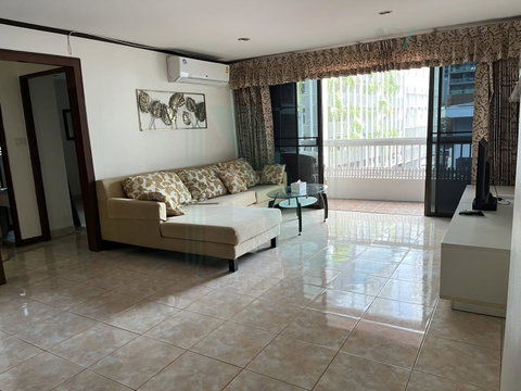 For Rent Condo THE WATERFORD THONG LO 11 Building 1, Floor 3,2 bed room, Room size 95 sqm