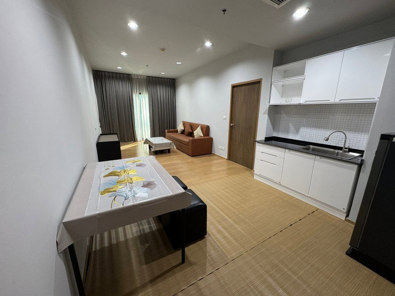 รูป A046021 Noble Revent - รูปที่ 3/8