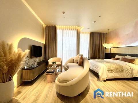 For sale condo 1 bedroom at Arom Jomtien