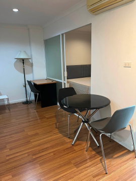 Lumpini Suite             Pinklao