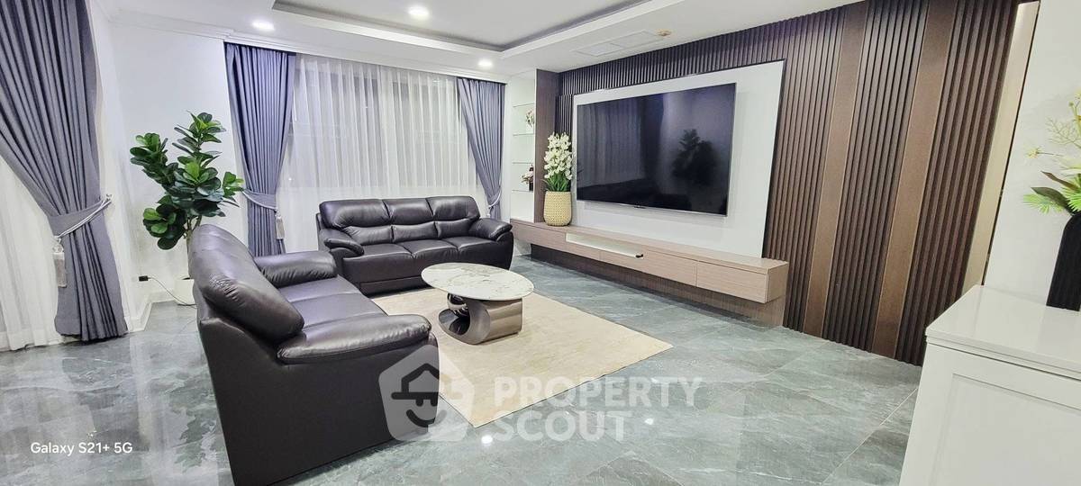 รูป คอนโด 2 ห้องนอน ที่ โนวา แอเทรียม พัทยา ใต้ (Nong Prue) (ID 3078670) - รูปที่ 2/16