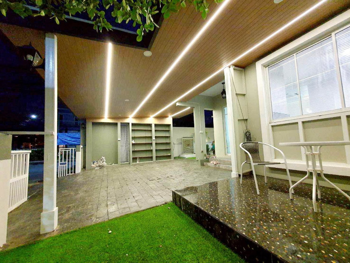 รูป ST14032 - The Village Bangna KM.10 : MegaBangna - รูปที่ 23/27