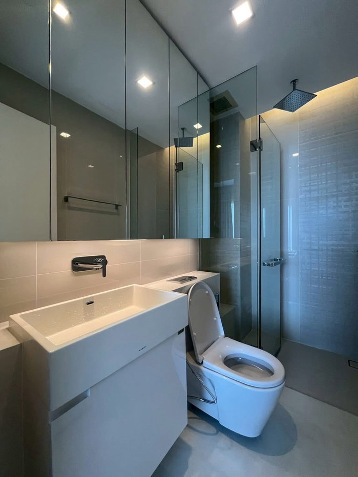picture The Saint                       Residences - 7/7