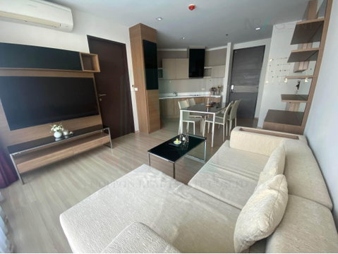 ให้เช่าคอนโด ริทึ่ม สาทร อาคาร 1 ชั้น 3 1 ห้องนอน ขนาด 50 ตรม ใกล้ สะพานตากสิน
