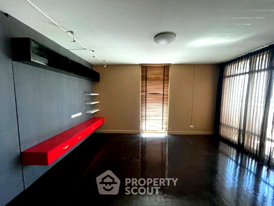 ขายคอนโด : คอนโด 2 ห้องนอน 90 ตร.ม. ชั้นสูง 26 ที่ ริเวียร่า คอนโดมิเนียม เมืองทองธานี ใกล้ บ้านใหม่ (ID 3078539)