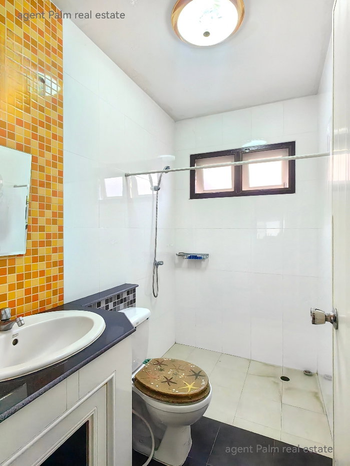 รูป 🏡✨ โอกาสการลงทุนอสังหาริมทรัพย์ในเขต EEC ชลบุรี บ้านพักอาศัย + โฮมออฟฟิศ บนทำเลศักยภาพสำหรับนักลงทุน - รูปที่ 9/20