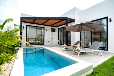 ขายบ้านเดี่ยว : วิลล่าพร้อมอยู่ 3 ห้องนอน บางเทา เพียง 13.5 ล้านบาท! 