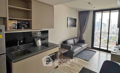 คอนโด 1 ห้องนอน ชั้น 25 Oka Haus Sukhumvit 36 ใกล้ BTS ทองหล่อ (ID 3078833)