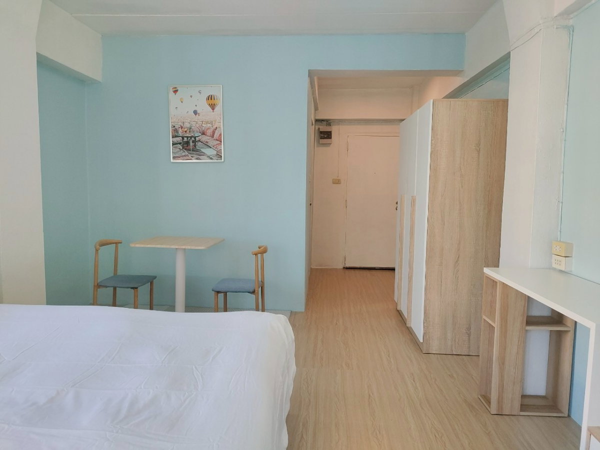 รูป นิรันดร์เรซิเดนซ์ 3 ราม 2 ห้องสวย 3,800 บาท ไฟหลวง - รูปที่ 3/7