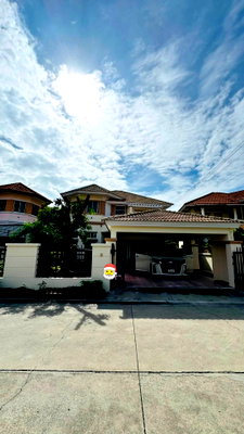 เช่าบ้านเดี่ยว รร.ฤทธิยะวรรณาลัย 2 : 🏡✨ ให้เช่าบ้านเดี่ยว หมู่บ้านวิลล่าสราสินี ซอยสายไหม 74/1 4 ห้องนอน 3 ห้องน้ำ พร้อมเข้าอยู่ ทำเลสายไหม เดินทางสะดวก