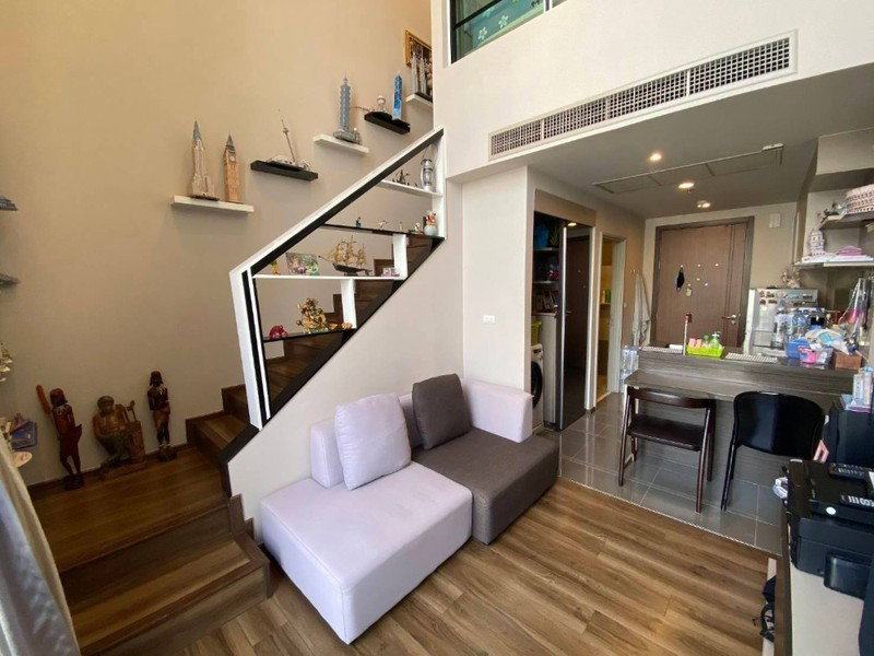 รูป A046989 Onyx Phaholyothin - รูปที่ 3/8