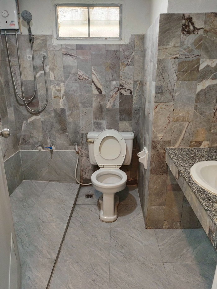 รูป นิรันดร์เรซิเดนซ์ 3 ราม 2 ห้องสวย 3,800 บาท ไฟหลวง - รูปที่ 5/7