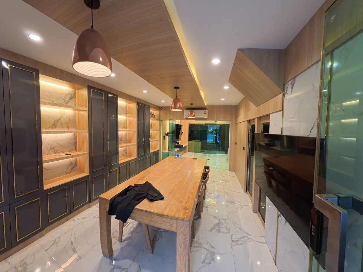 รูป 🔥 ทาวน์โฮมแต่งหรู 3 ห้องนอน พร้อมเข้าอยู่ 🔥 บ้านกลางเมือง รามอินทรา-วัชรพล บ้านสวย เฟอร์ครบ - รูปที่ 3/10